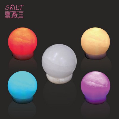 鹽燈專家-鹽晶王｜療癒系商品‧頂級特殊白鹽大福彩變鹽燈(USB)，搭配獨特多晶元之LED變化上百種顏色。